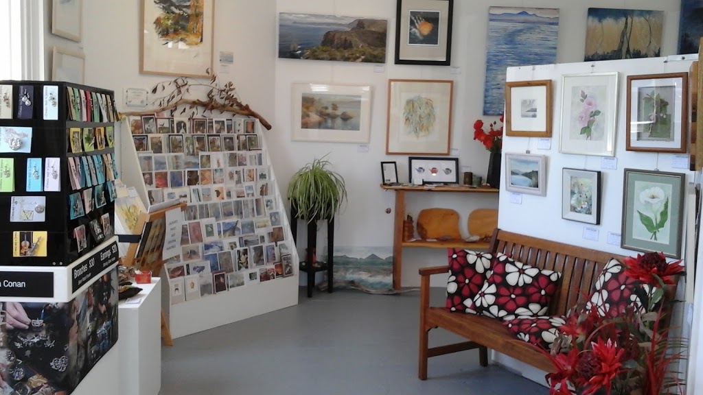 Lovett Gallery | art gallery | 14 Mary St, Cygnet TAS 7112, Australia | 0362950582 OR +61 3 6295 0582