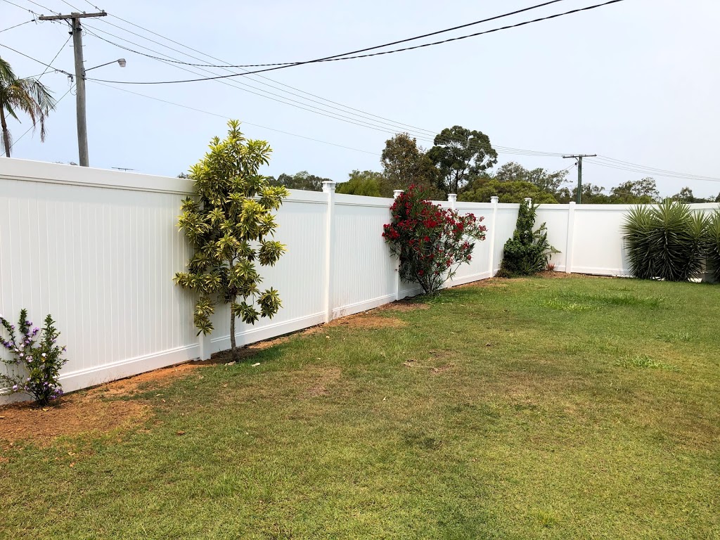 Queensland Fencing Specialist | store | Old Rosemount Rd, Quinalow QLD 4403, Australia | 0498666986 OR +61 498 666 986
