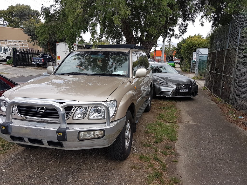 AAA Ace Auto Salvage | car repair | 7 Commercial Dr, Thomastown VIC 3074, Australia | 0394651366 OR +61 3 9465 1366