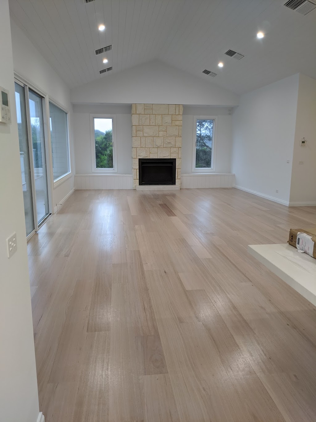 Sheffield Floor Sanding | general contractor | 59 Owarra St, Rye VIC 3941, Australia | 0418148764 OR +61 418 148 764