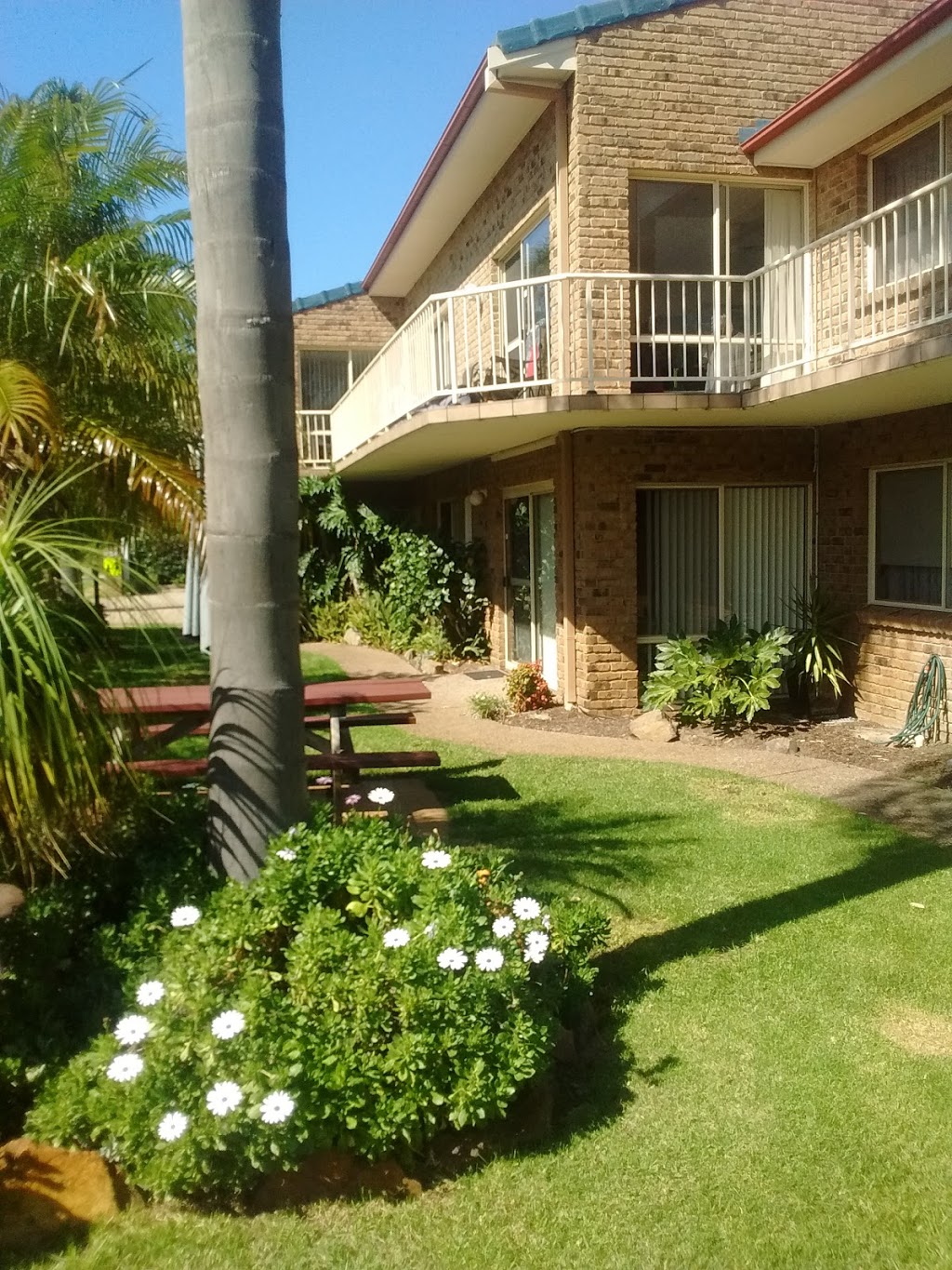 Beachfront Apartments | lodging | 53 Ocean Dr, Merimbula NSW 2548, Australia | 0264953203 OR +61 2 6495 3203