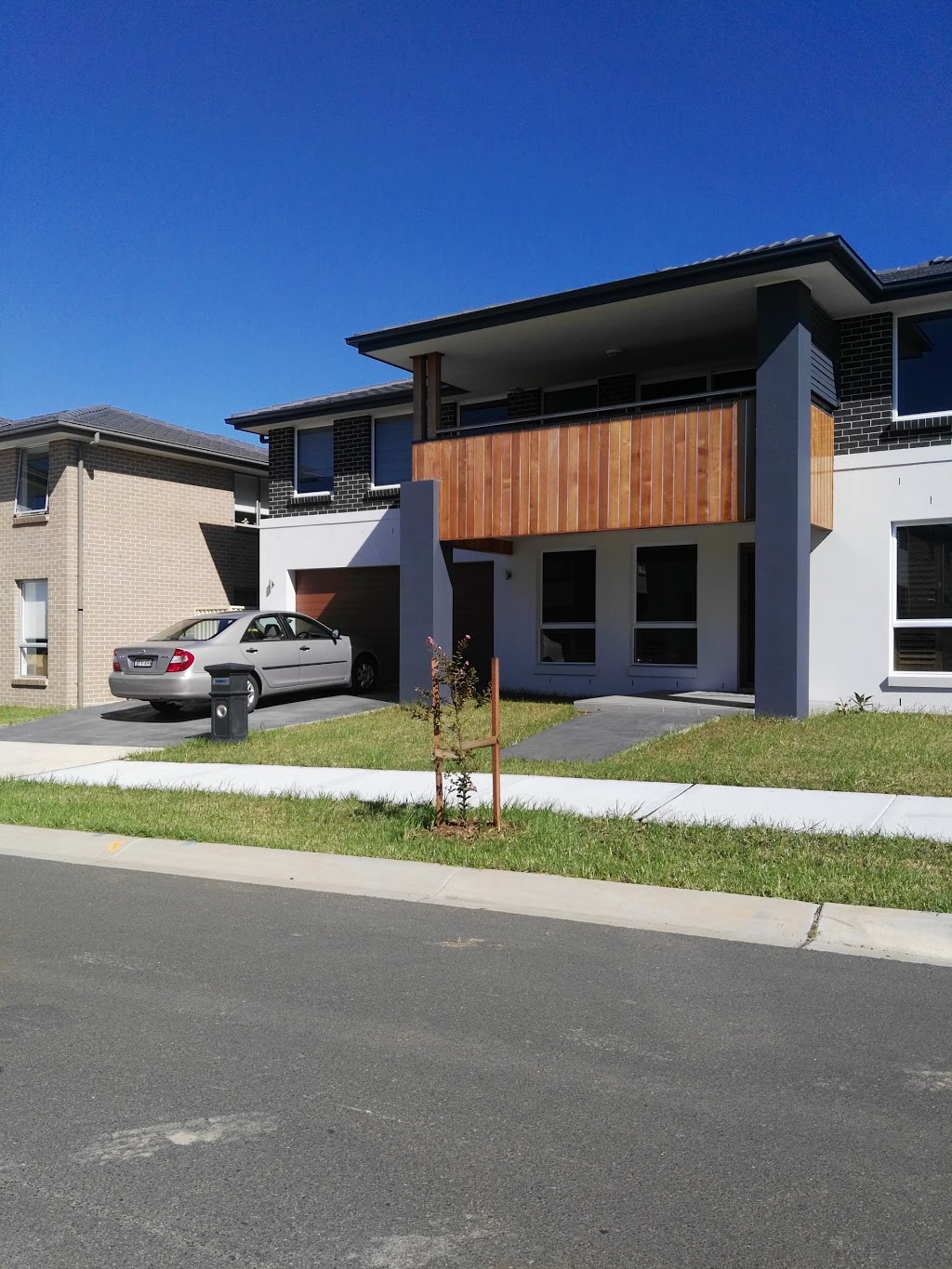 Grandland Real Estate | real estate agency | 35 Kingsbury Rd, Edmondson Park NSW 2174, Australia | 0291315777 OR +61 2 9131 5777