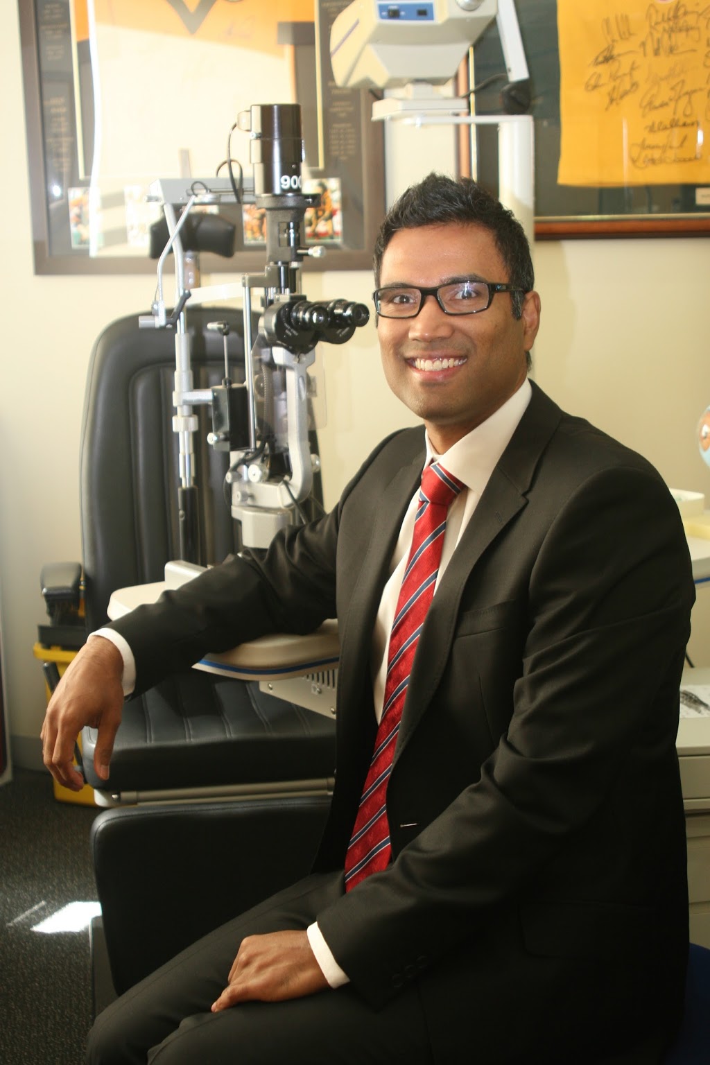 Dr. Merv Ferdinands, Geelong Ophthalmologist | Suite 6.1, Level 6, Epworth Hospital Geelong, 1 Epworth Place, Waurn Ponds VIC 3216, Australia | Phone: (03) 5221 6555