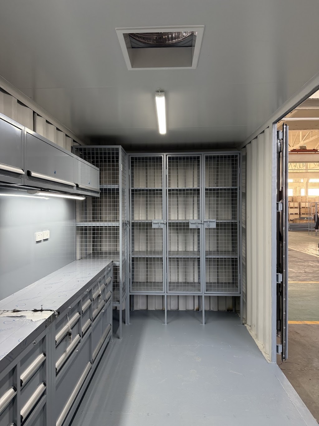 Shipping Container Services Australia | 5 Chatham Rd, Hamilton North NSW 2292, Australia | Phone: 1300 727 269