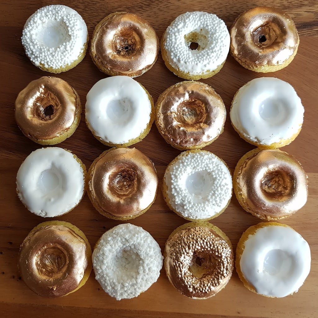 Custom Cakes by Tina Ayer | bakery | Melbourne, 6 Santorini Ct, Mount Martha VIC 3934, Australia | 0418334510 OR +61 418 334 510