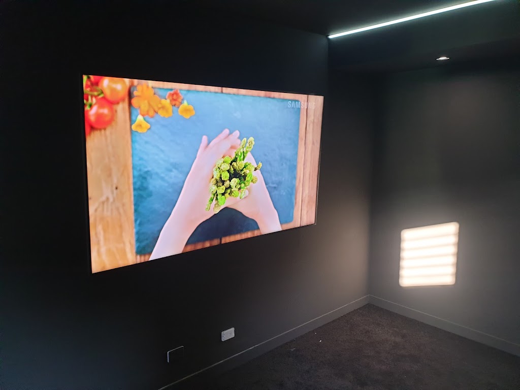 Smart TV Installs | 15 Yaun St, Coomera QLD 4209, Australia | Phone: 0411 273 849