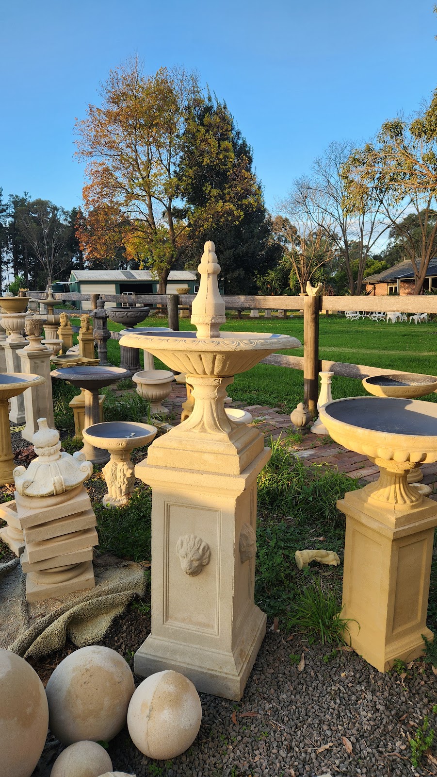 Louis pots and garden ornaments | 63 Mockingbird Rd, Pheasants Nest NSW 2574, Australia | Phone: 0410 347 449