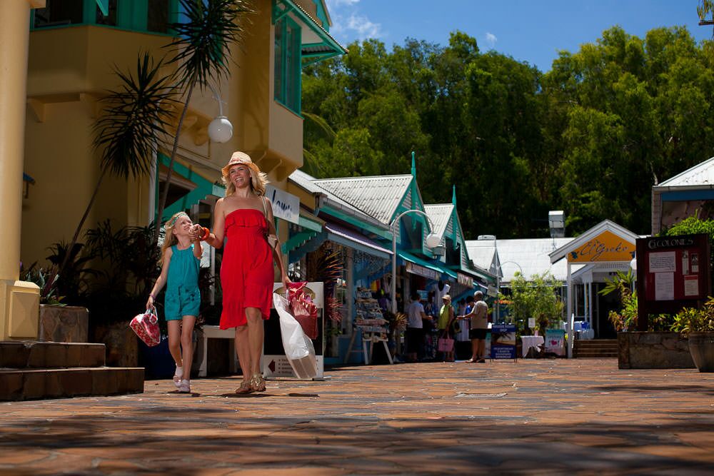 Annies Upstairs Ladies Boutique | Shop 9, Palm Cove Shopping Village,, 115-117 Williams Esplanade, Palm Cove QLD 4879, Australia | Phone: 0475 888 009