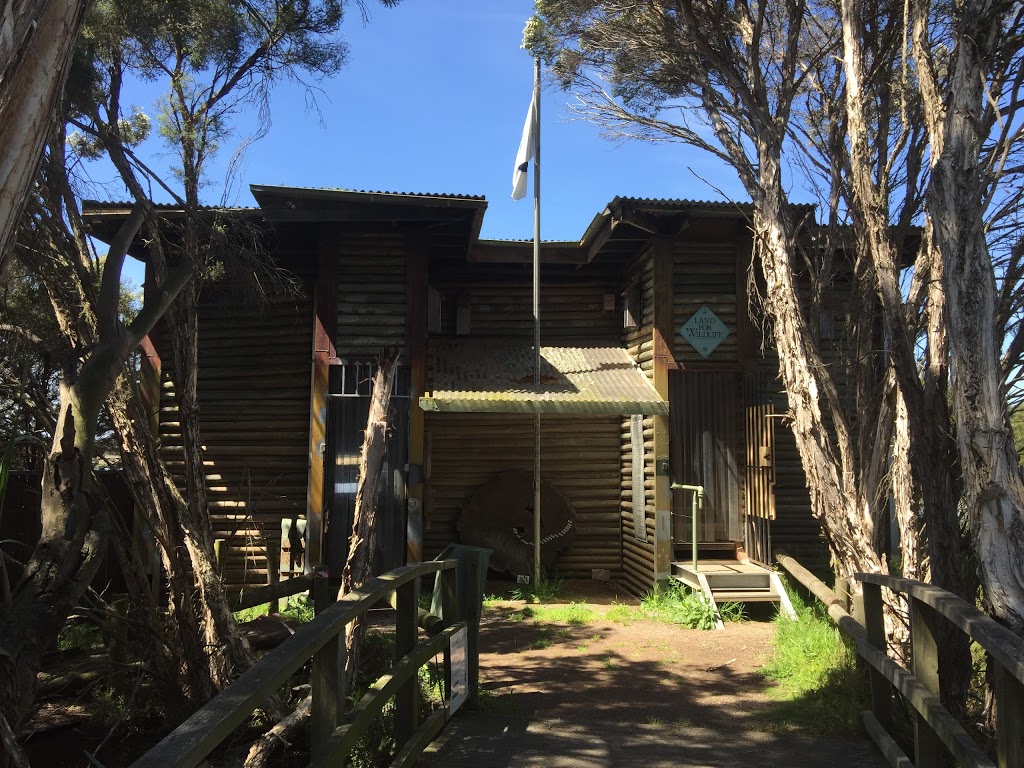 Edithvale Wetlands Bird Hide | park | 117 Edithvale Rd, Edithvale VIC 3196, Australia