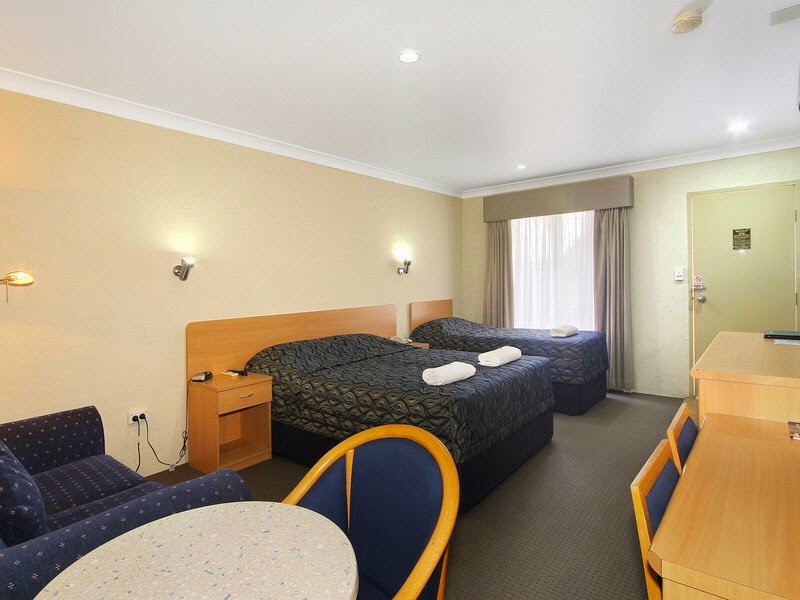 Edward Parry Motel | 261 Goonoo Goonoo Rd, Tamworth NSW 2340, Australia | Phone: (02) 6765 9075