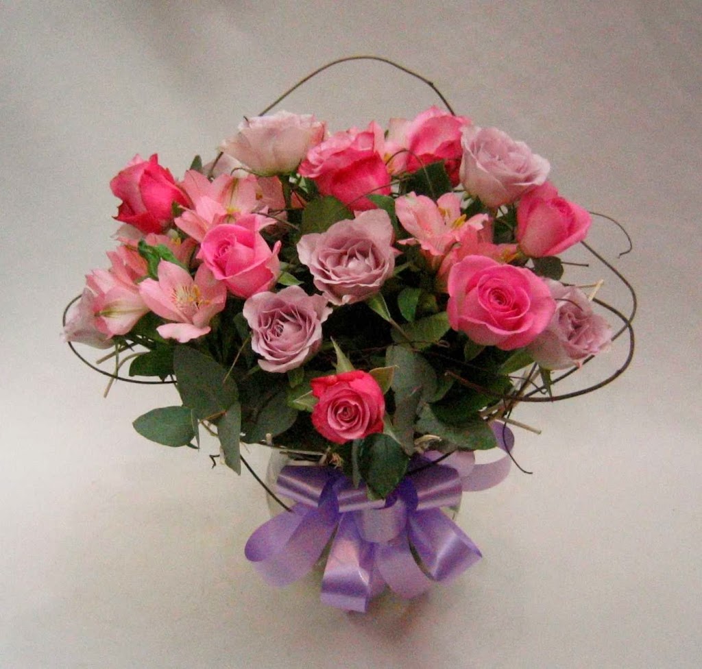 Southcity Florist | florist | Kiosk 2, Southcity Shopping Centre, 1-7 Tanda Place, Glenfield Park, Wagga Wagga NSW 2650, Australia | 0269314562 OR +61 2 6931 4562