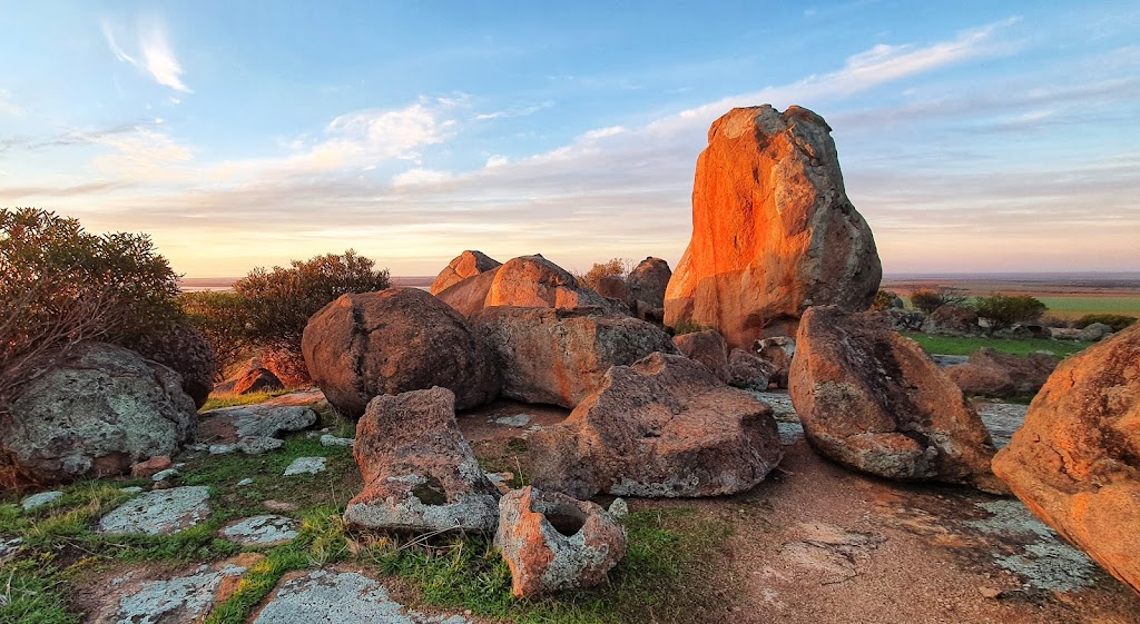 Tcharkuldu Rock | Bockelberg Rd, Minnipa SA 5654, Australia | Phone: (08) 8680 6200