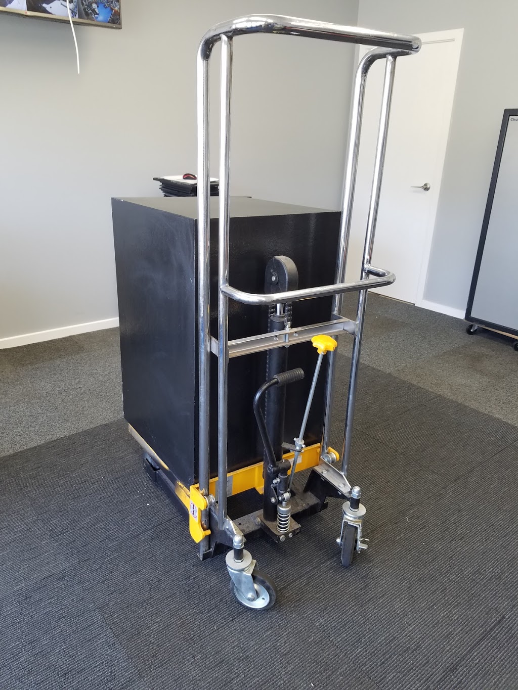 Complete Safe Delivery and Installations | 57 Alkira Ave, Norlane VIC 3214, Australia | Phone: (03) 9944 0824