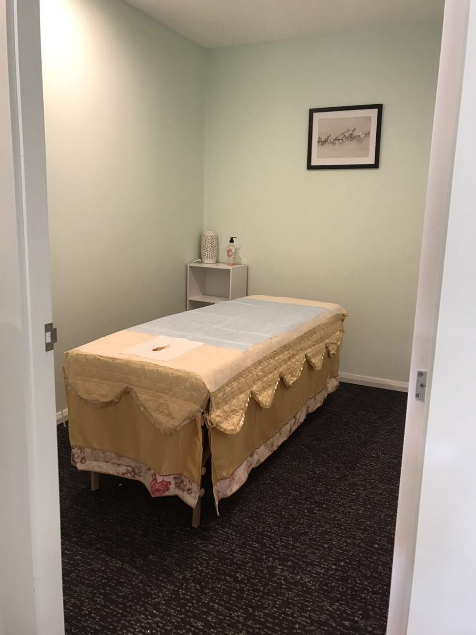 Arncliffe Asian Massage | spa | 5/108 Princes Hwy, Arncliffe NSW 2205, Australia | 0414704168 OR +61 414 704 168