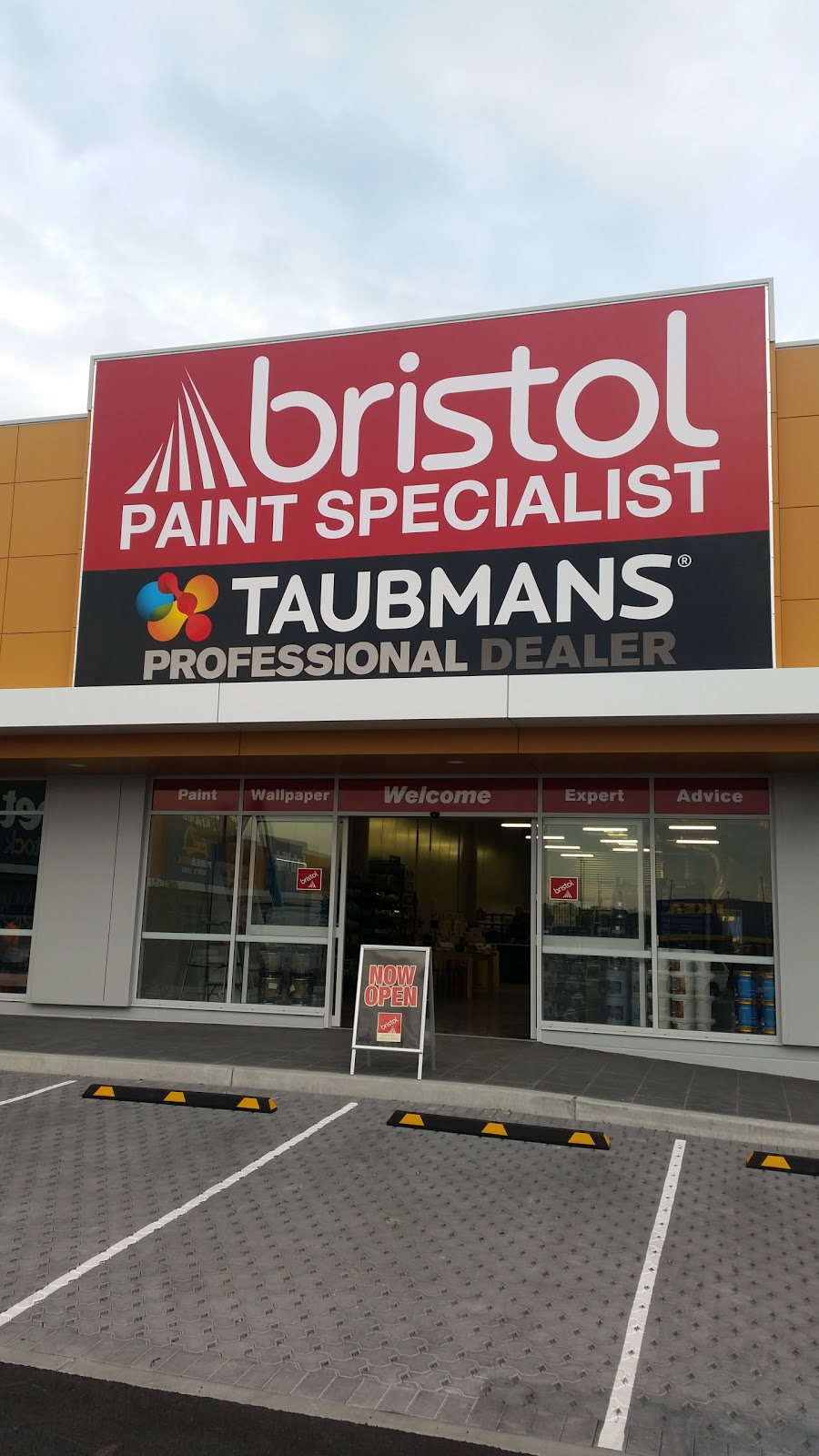 Bristol Paint & Decorator Centre | home goods store | Unit 7A/9 Hollinsworth Rd, Marsden Park NSW 2765, Australia | 0288346463 OR +61 2 8834 6463