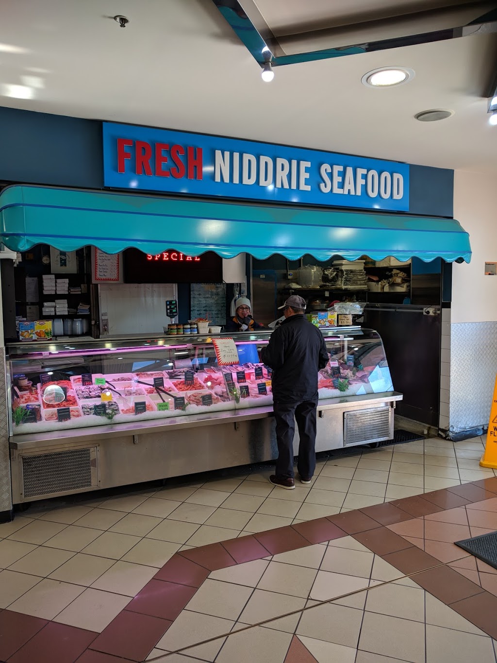Niddrie Seafood | restaurant | 383 Keilor Rd, Niddrie VIC 3042, Australia | 0393790279 OR +61 3 9379 0279