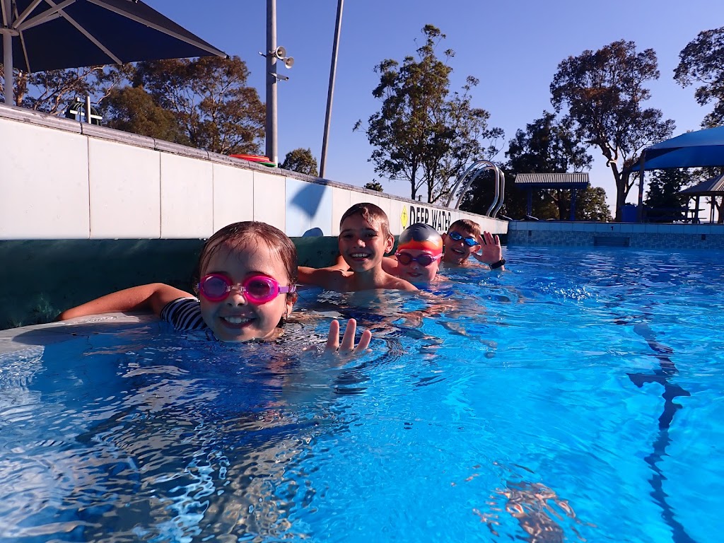 Joy of Water @ Tea Gardens Pool | 135 Marine Dr, Tea Gardens NSW 2324, Australia | Phone: 0447 226 284