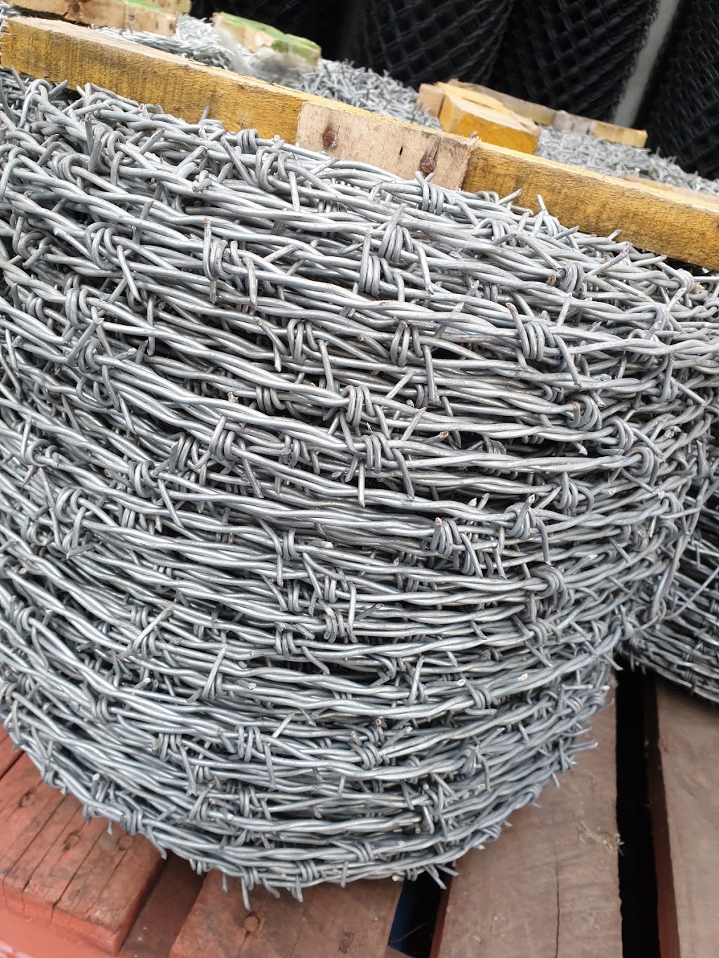 Palmers Wire Fencing Supplies (Ballarat) | 1013 La Trobe St, Delacombe VIC 3356, Australia | Phone: 0428 572 095