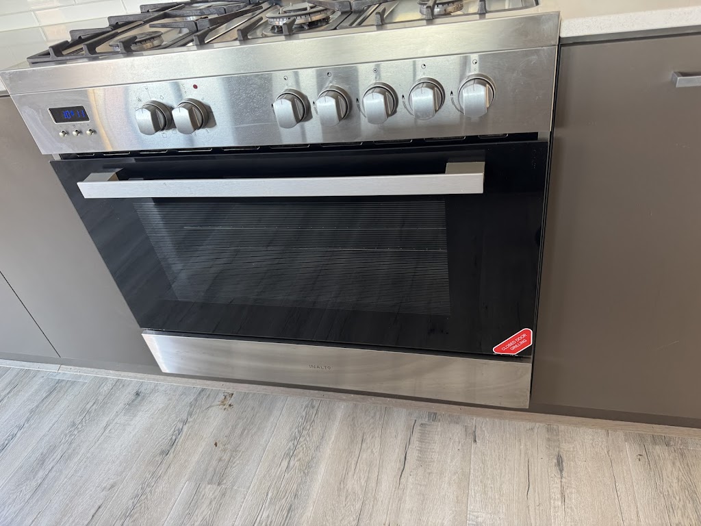 Kj Cleaning Services | 16 Massimo Way, Korumburra VIC 3950, Australia | Phone: 0468 443 099