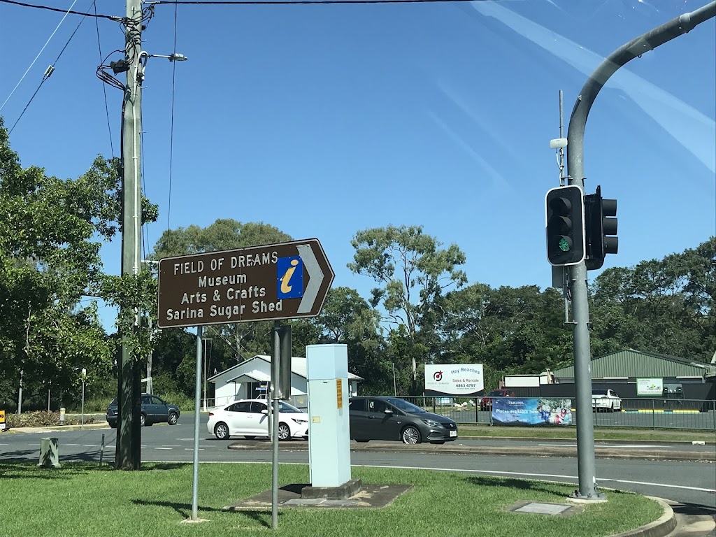 Sarina Beach Road Shopping Centre | 13 Sarina Beach Rd, Sarina QLD 4737, Australia | Phone: (07) 4940 0100