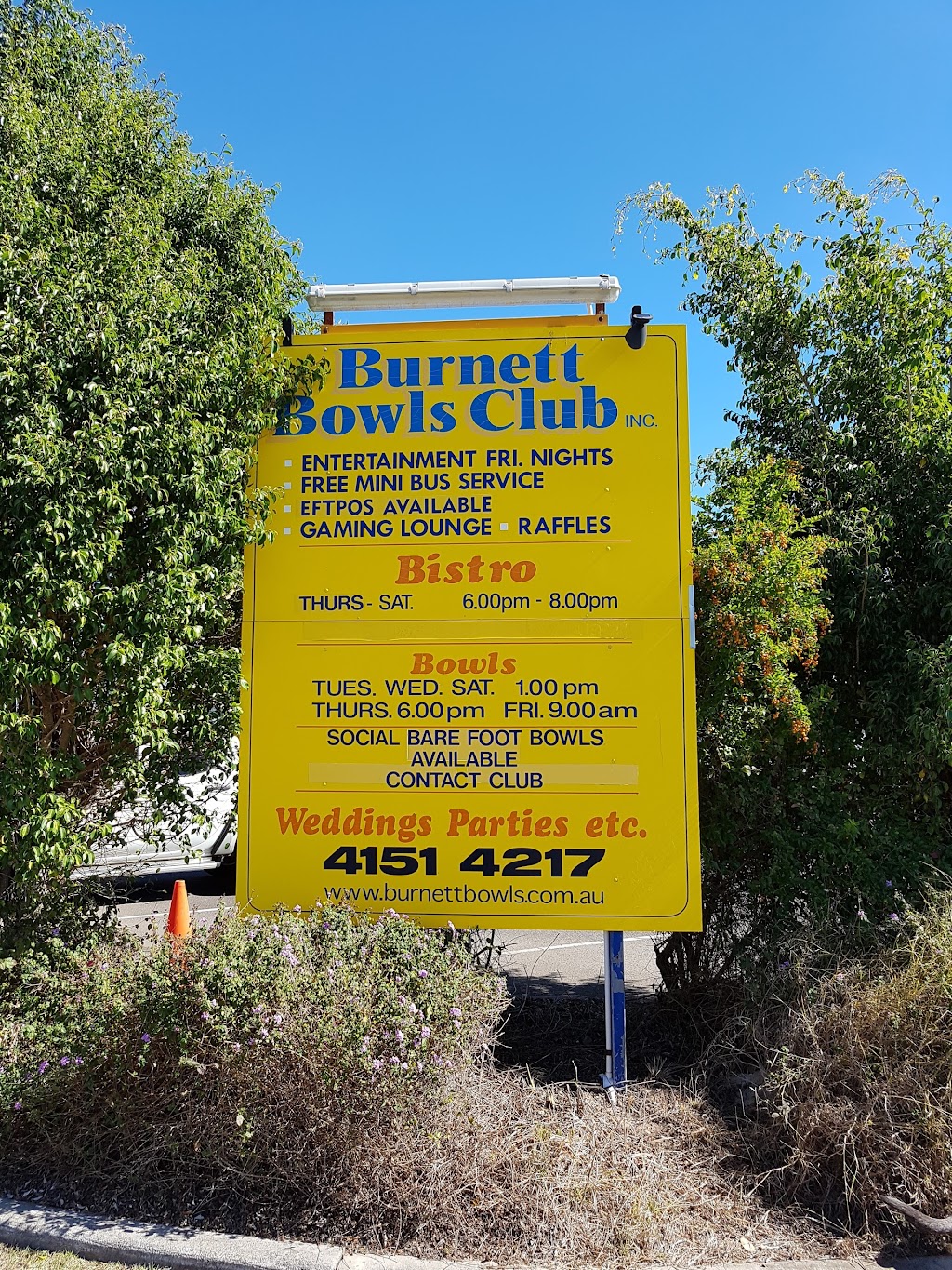 Burnett Bowls Club |  | 169B George St, Bundaberg West QLD 4670, Australia | 0741514217 OR +61 7 4151 4217