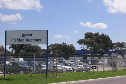 Pickles Auctions | car dealer | 58 Springbank St, Tullamarine VIC 3043, Australia | 0399330604 OR +61 3 9933 0604