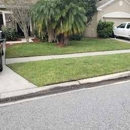 Lucky Lawn Care | 47 Helmsman Blvd, St Huberts Island NSW 2257, Australia | Phone: 0431 015 928