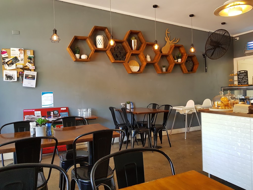 That Little Place Cafe | cafe | 5/28 Carrara St, Mount Gravatt East QLD 4122, Australia | 0413397244 OR +61 413 397 244