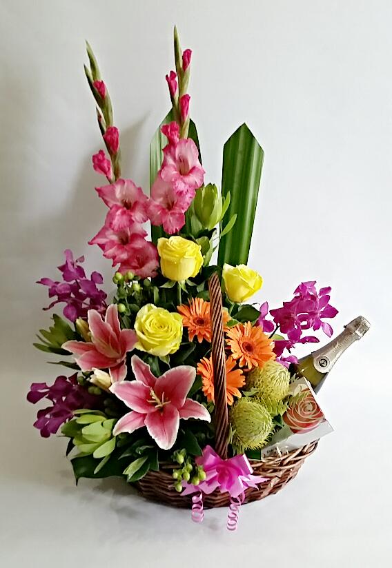 Kathys Creative Flowers | florist | 1 Clifton Dr, Port Macquarie NSW 2444, Australia | 0265833986 OR +61 2 6583 3986