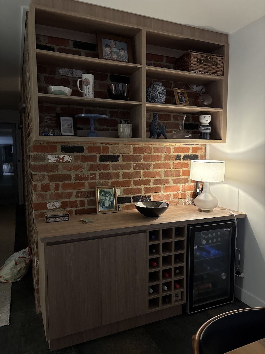 Maks Joinery | Unit 1/58 Kirkham Rd W, Keysborough VIC 3173, Australia | Phone: 0412 165 211