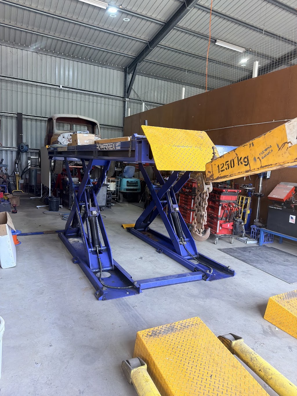 Steelbar Restoration | 111 New England Hwy, Yarraman QLD 4614, Australia | Phone: 0403 951 250