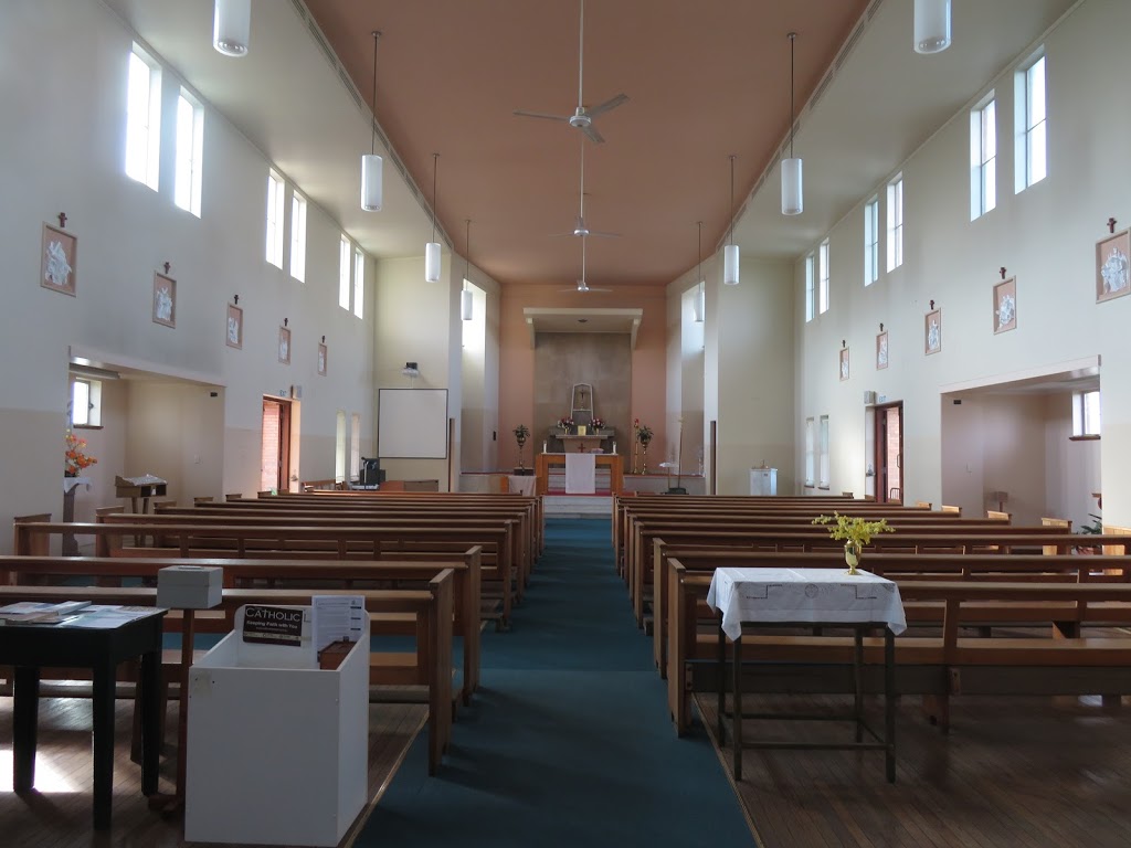 Holy Rosary Church | church | 18 Bonython St, Windsor QLD 4030, Australia | 0733575793 OR +61 7 3357 5793