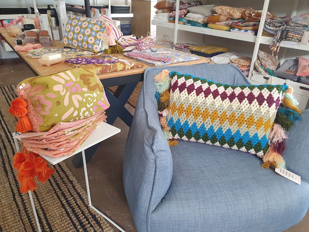 Vivians Emporium | 32 Capella St, Clermont QLD 4721, Australia | Phone: (07) 4983 1349