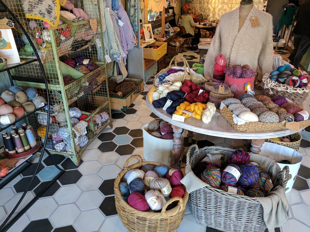 Jeannie Love Yarns | store | 165a Eastern Valley Way, Middle Cove NSW 2068, Australia | 0435374344 OR +61 435 374 344