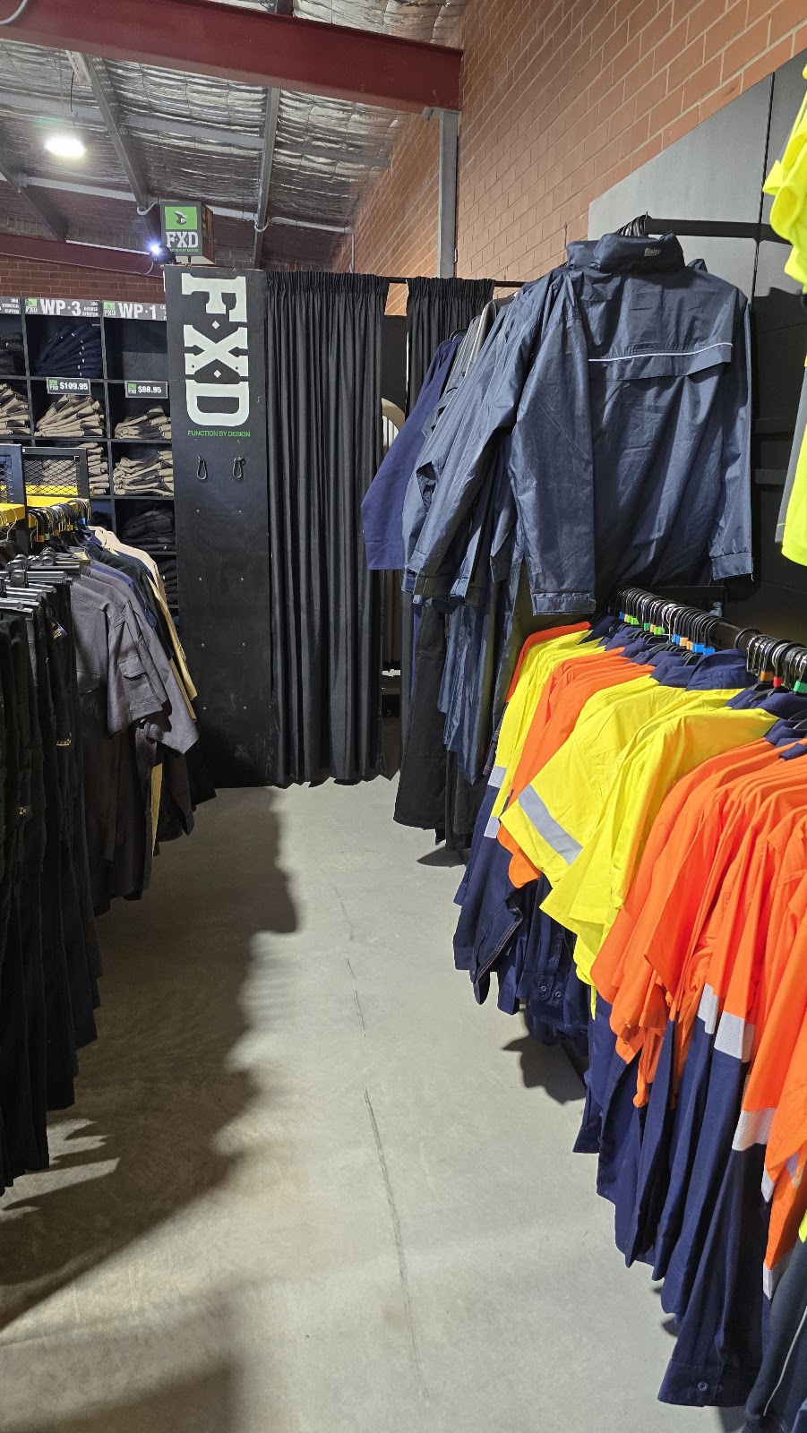 Coastal Workwear & Safety | Unit 2/10 Shelley Rd, Moruya NSW 2537, Australia | Phone: (02) 4474 0037