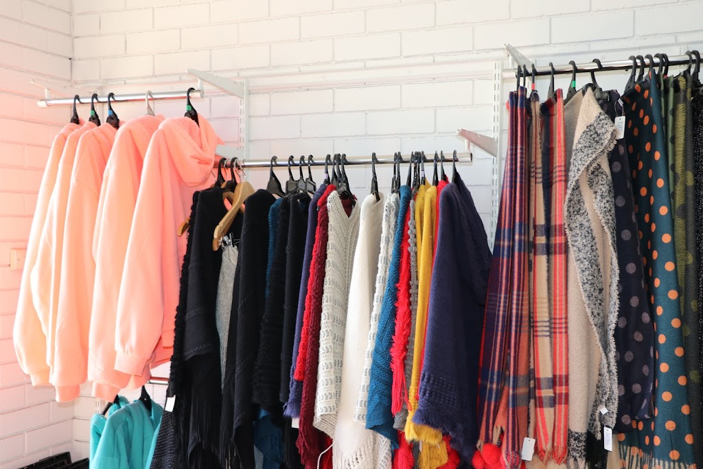 Gordon St Port Macquarie Lifeline Shop | 122 Gordon St, Port Macquarie NSW 2444, Australia | Phone: (02) 6584 0200