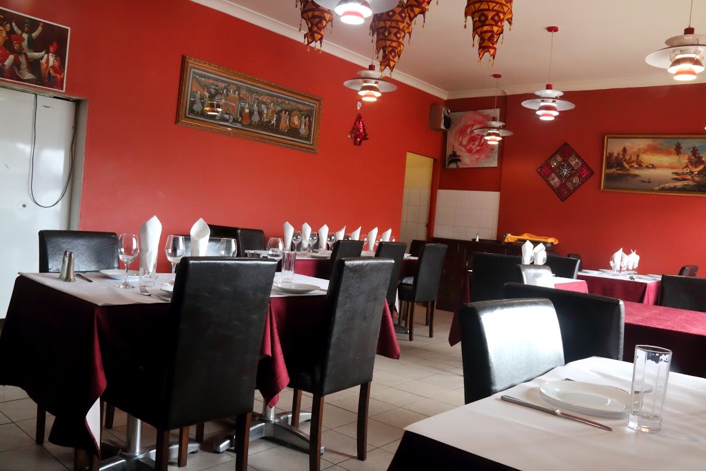 Swagatam Nepalese & Indian Hut | restaurant | 2/70 Langford Ave, Langford WA 6147, Australia | 0892588254 OR +61 8 9258 8254