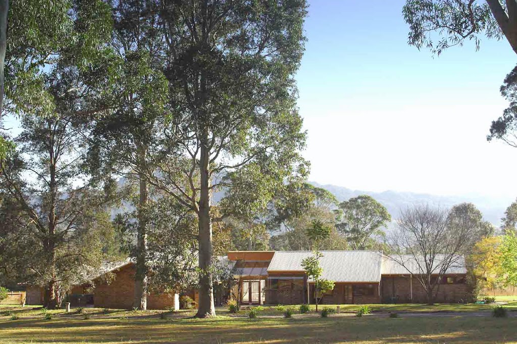 Waymount Farm | lodging | 23 W Cambewarra Rd, North Nowra NSW 2540, Australia | 0295255823 OR +61 2 9525 5823