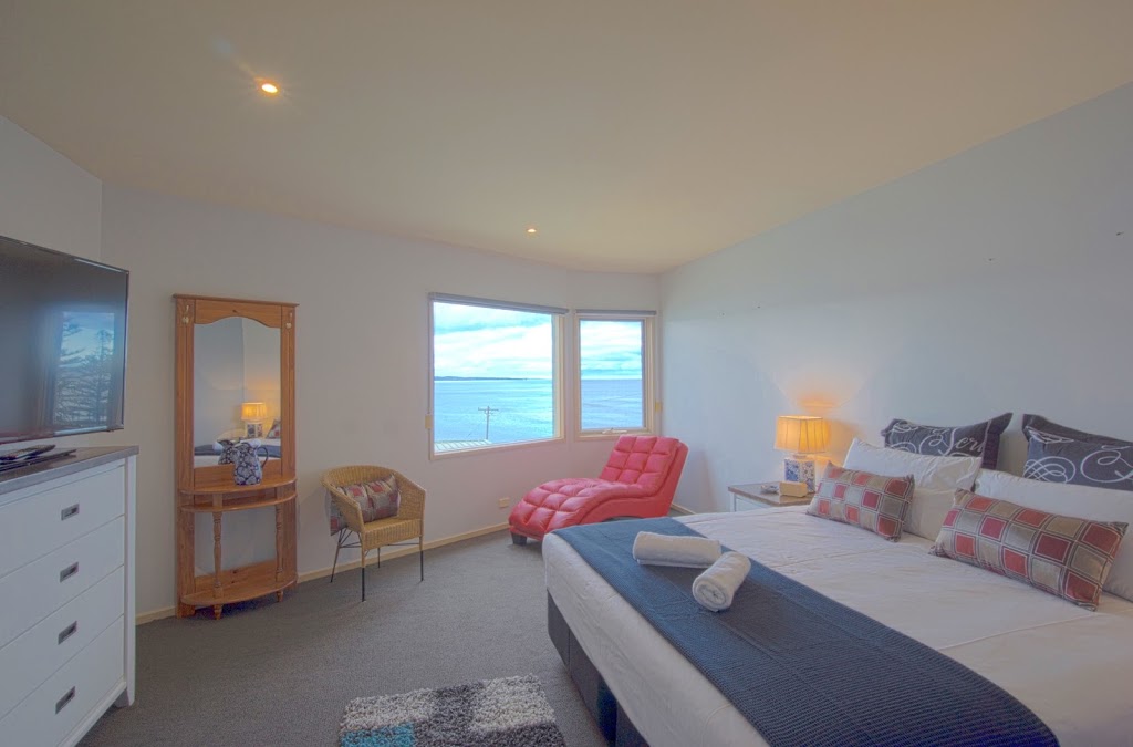 PierView Apartments | 262 Mountjoy Parade, Lorne VIC 3232, Australia | Phone: (03) 5289 2180