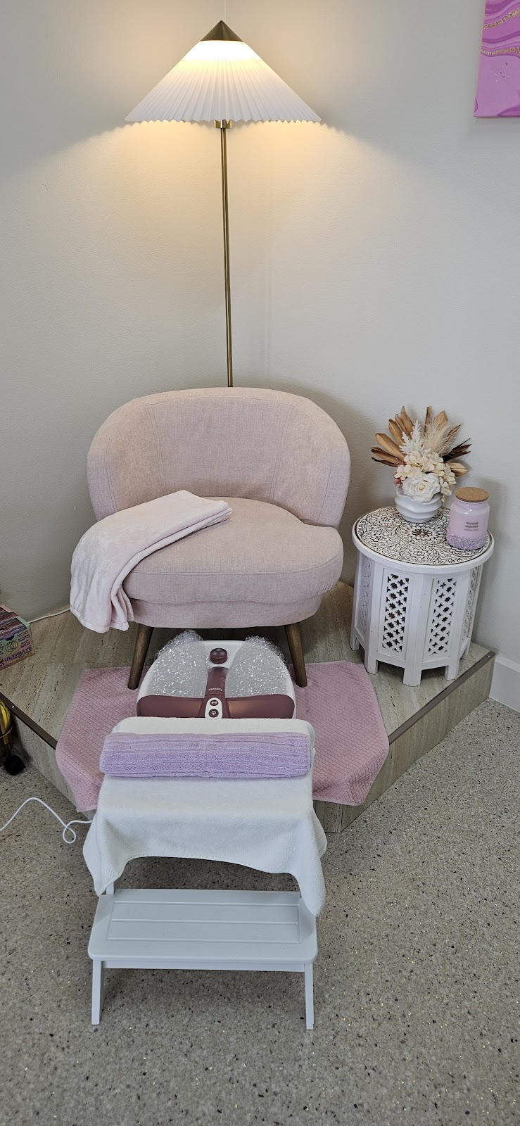 Authentically You Beauty Salon | 25 Brolga Pl, Coleambally NSW 2707, Australia | Phone: 0444 514 946