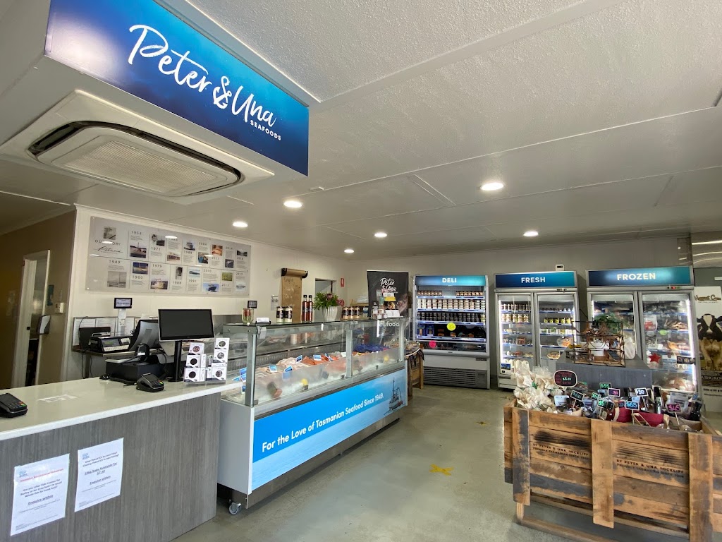 Peter & Una Seafoods | grocery or supermarket | 134 Tarleton St, East Devonport TAS 7310, Australia | 0364494101 OR +61 3 6449 4101