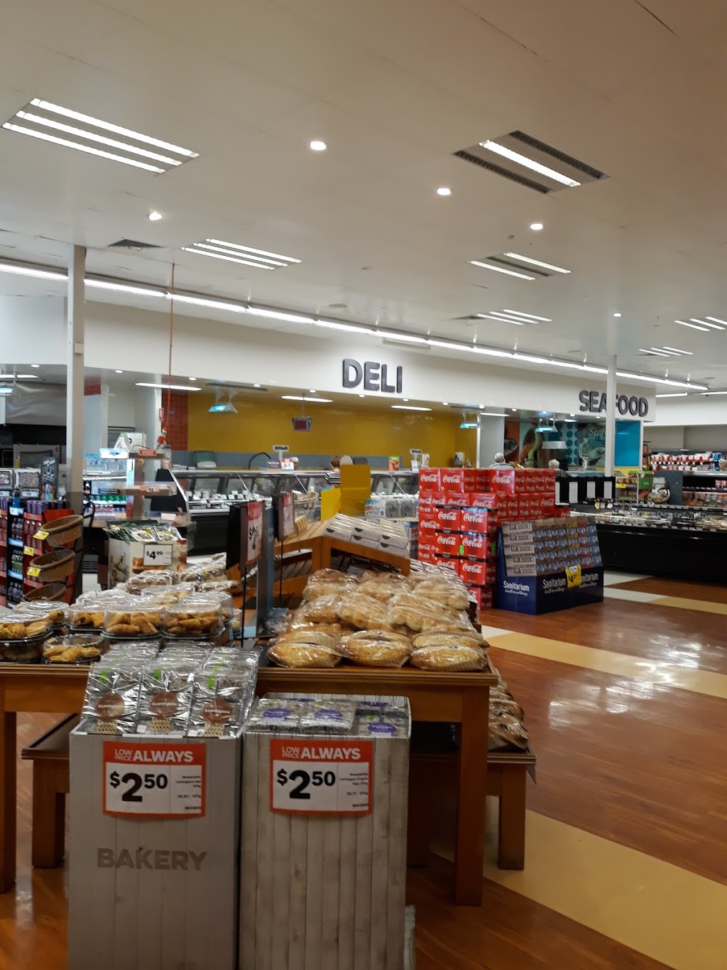 Woolworths | 1225 Riverway Dr, Rasmussen QLD 4815, Australia | Phone: (07) 4755 3848