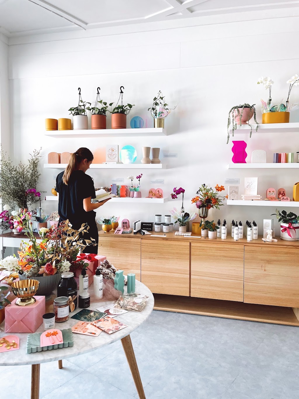 Lime Tree Bower Florist | 395 Sailors Bay Rd, Northbridge NSW 2063, Australia | Phone: 0493 257 504