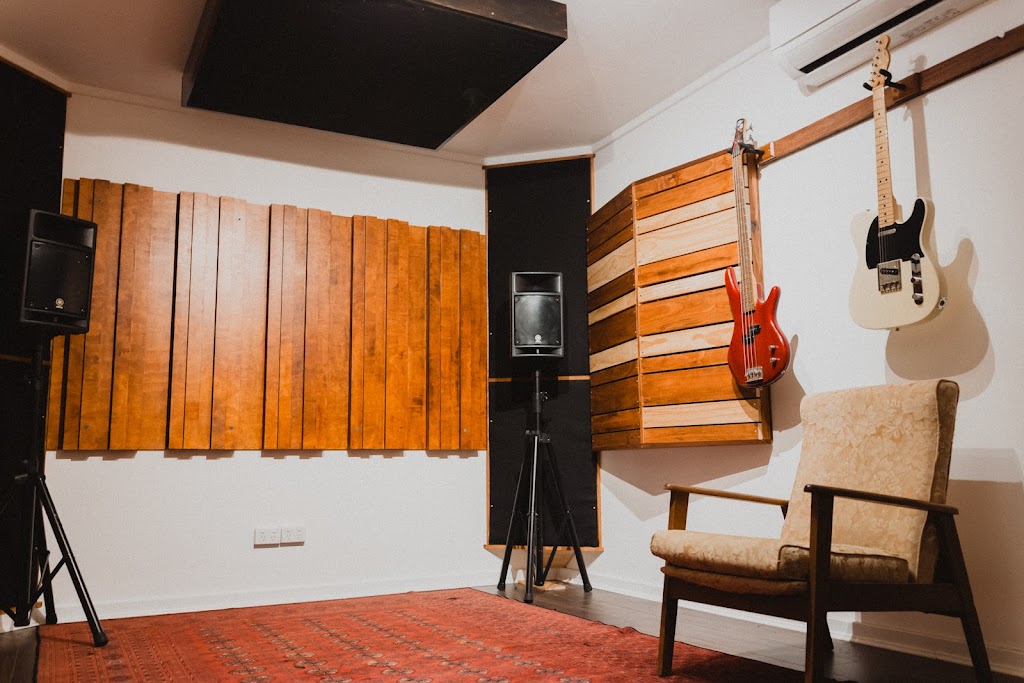 The Soup Room Studio | 27 Sunset Blvd, Winmalee NSW 2777, Australia | Phone: 0425 238 974