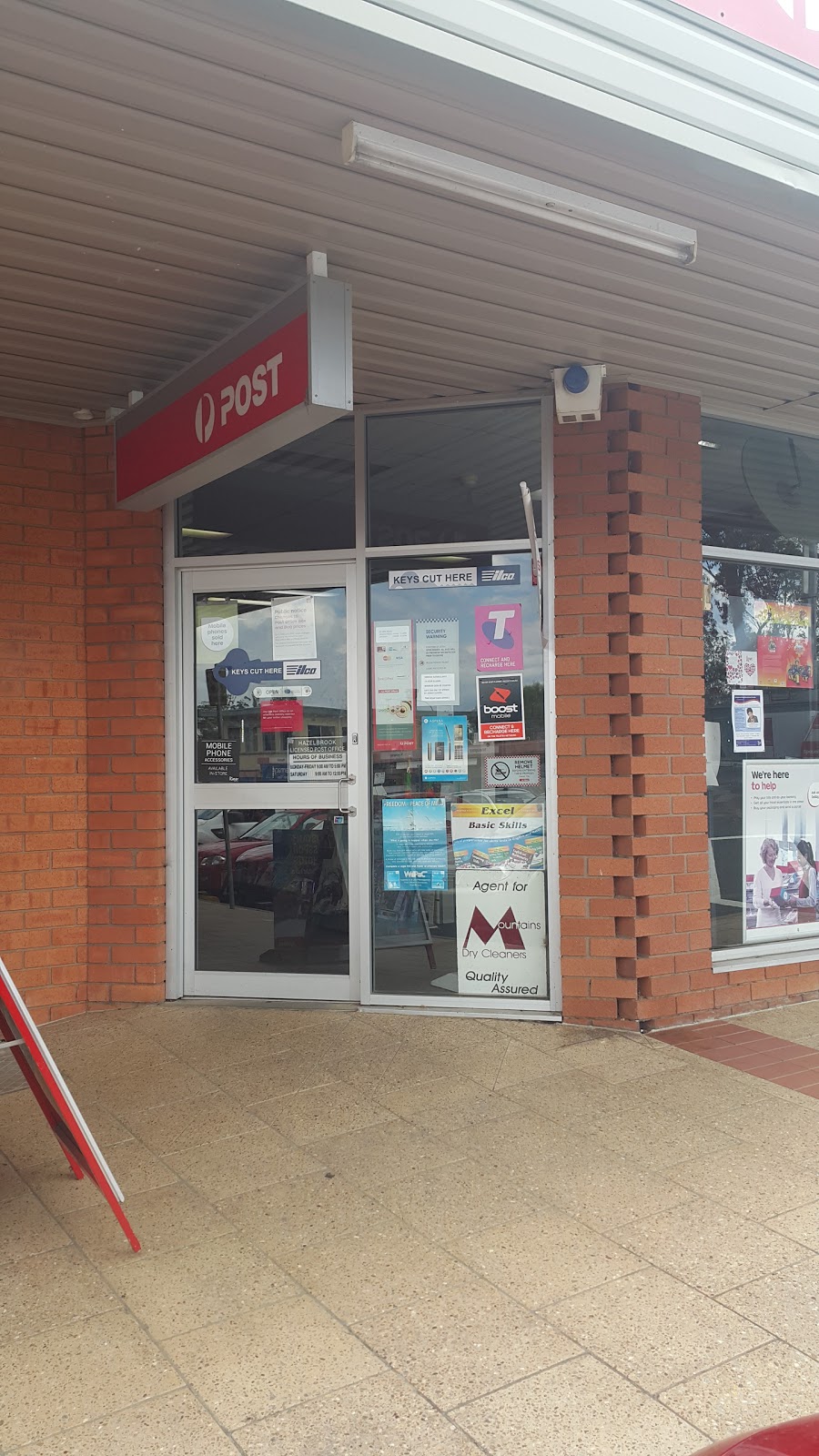 Australia Post - Hazelbrook LPO | post office | shop 3/194 Great Western Hwy, Hazelbrook NSW 2779, Australia | 0247586468 OR +61 2 4758 6468
