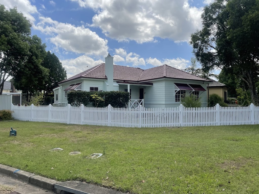 Chillis Painting & Decorating | 7 Damour St, Holsworthy NSW 2173, Australia | Phone: 0414 923 181