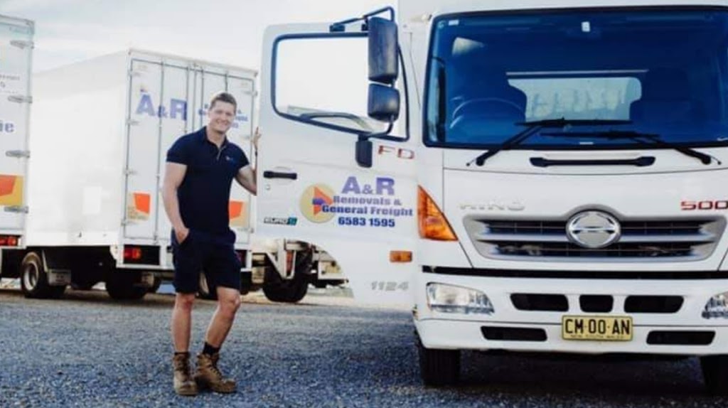 A & R Removals And Storage | moving company | 58 Jindalee Rd, Port Macquarie NSW 2444, Australia | 0265831595 OR +61 2 6583 1595
