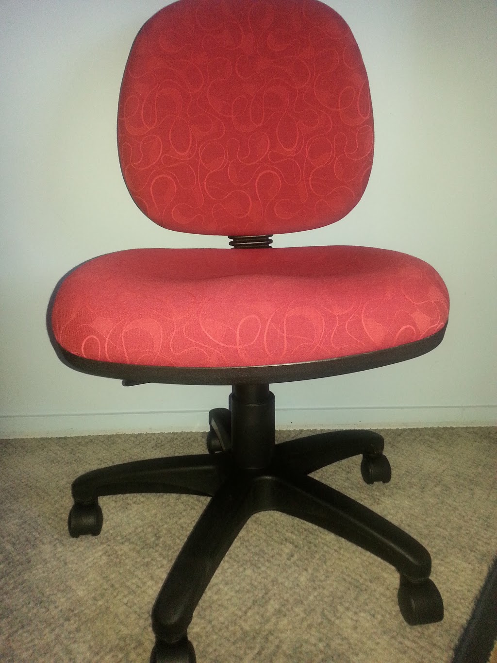 Qld Office Chair Repair | 41 Pidgeon Dr, Deception Bay QLD 4508, Australia | Phone: 0400 045 749