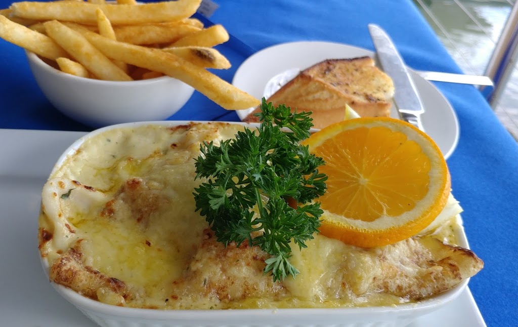 Georges Paragon Seafood Restaurant | restaurant | 46 The Promenade, Hope Island QLD 4212, Australia | 0755778420 OR +61 7 5577 8420