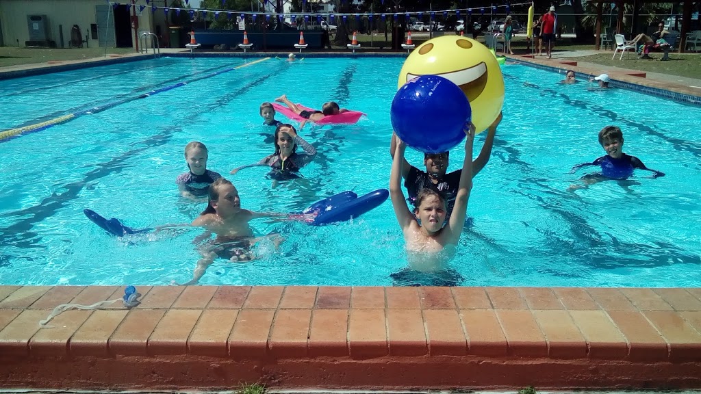 Tin Can Bay Swimming Pool | school | 1 Esplanade, Tin Can Bay QLD 4580, Australia | 0754864077 OR +61 7 5486 4077